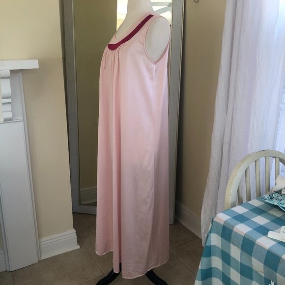Vintage Lorraine Peignoir Gown & Robe Set Medium Long Pink - Picture 4 of 14
